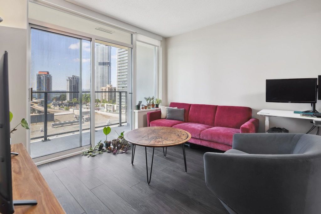 listing image 1108979089549579303