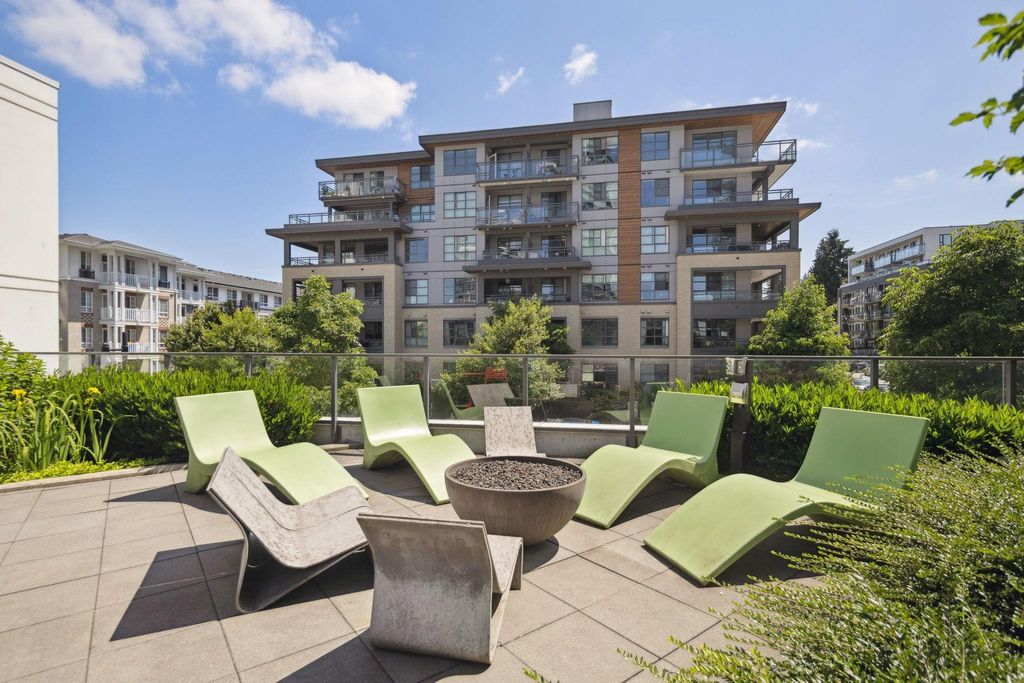 listing image 1108246657255000983