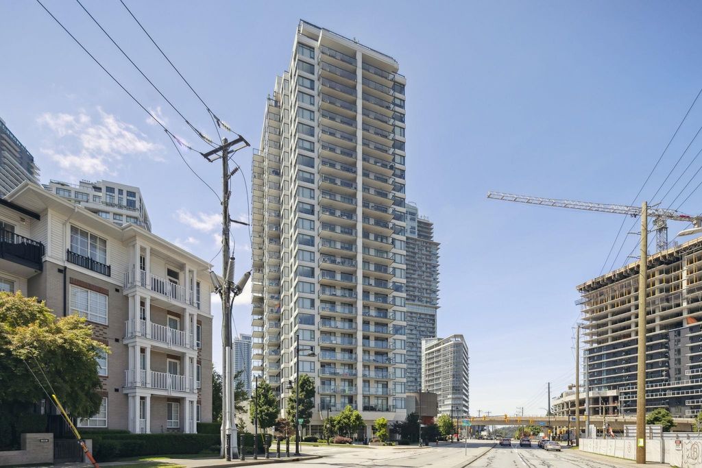 listing image 1103569342000068027