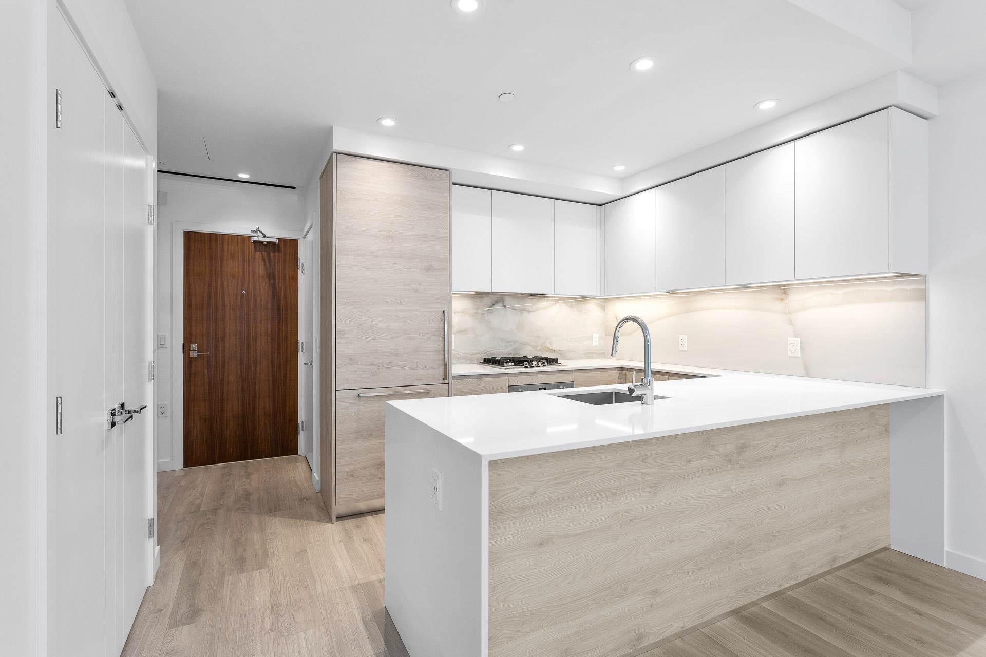 680 Quayside Drive 3205