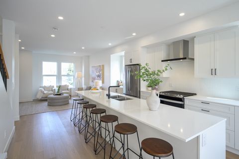 4788 54a Street 1 Delta BC V4K 3P1
