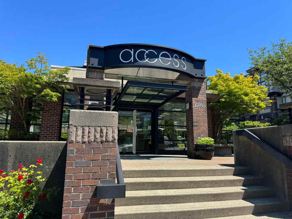 Photo of 10838 City Parkway #328, Surrey, BC V3T 5X9 (MLS # R3136651)