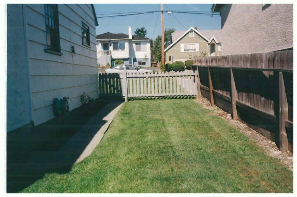 listing image 1102736491310388710