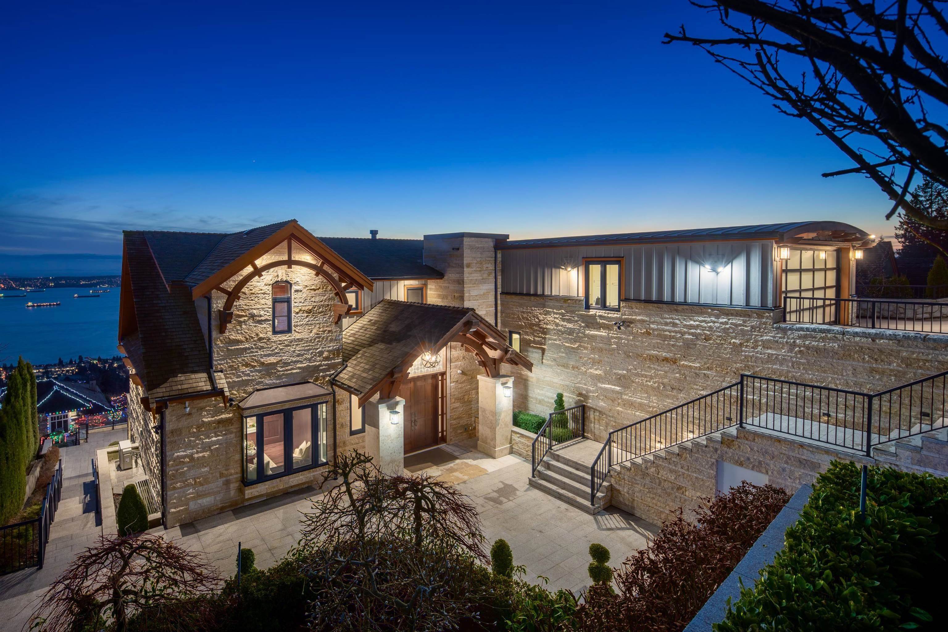 2426 Halston Court