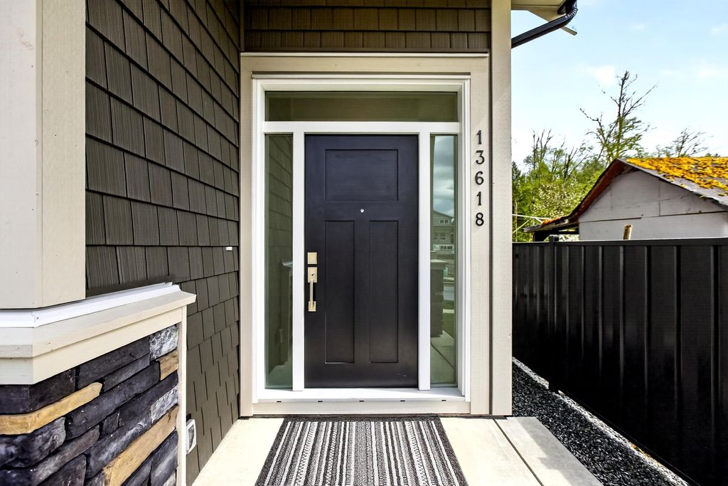 Photo of 13618 231 Street, Maple Ridge, BC V2X 0S2 (MLS # R3112679)