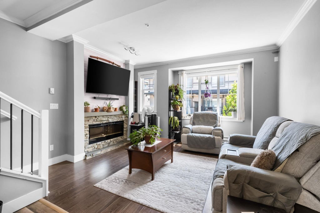 Photo of 10151 240 Street #111, Maple Ridge, BC V2W 0G9 (MLS # R3150188)
