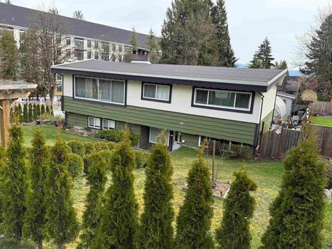 1184 Glenayre Drive Port Moody BC V3H 1J7