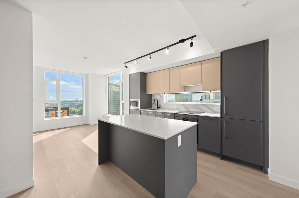 listing image 1105614924330056186