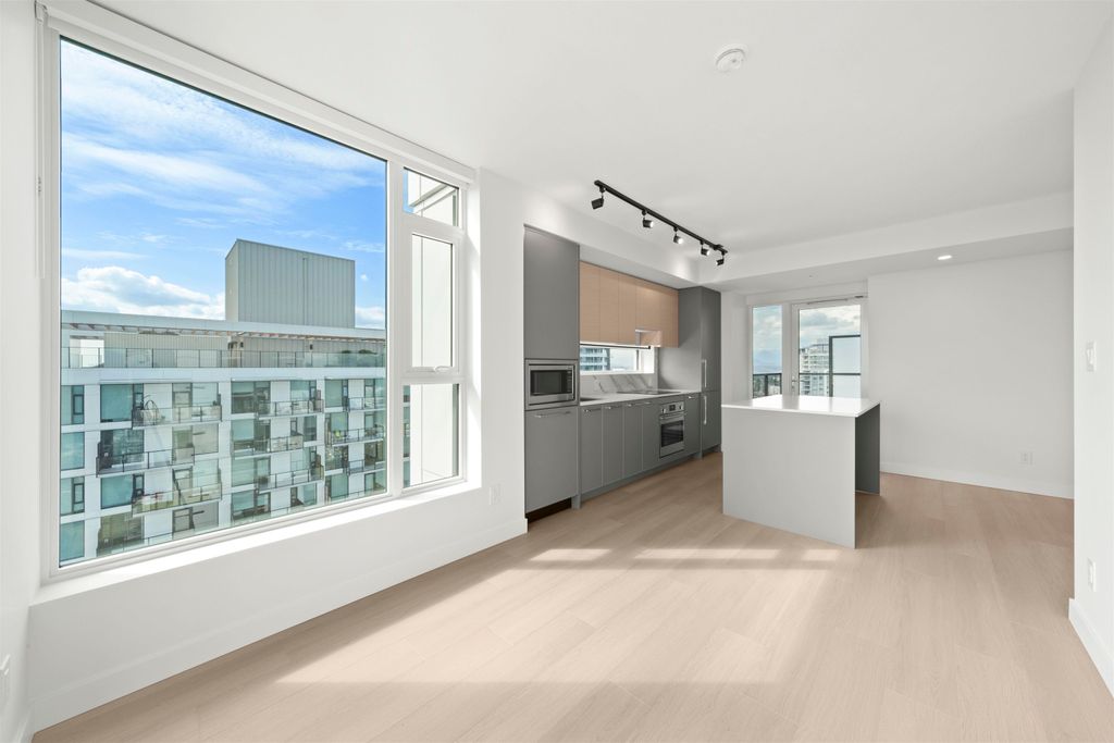 listing image 1106135887770947659
