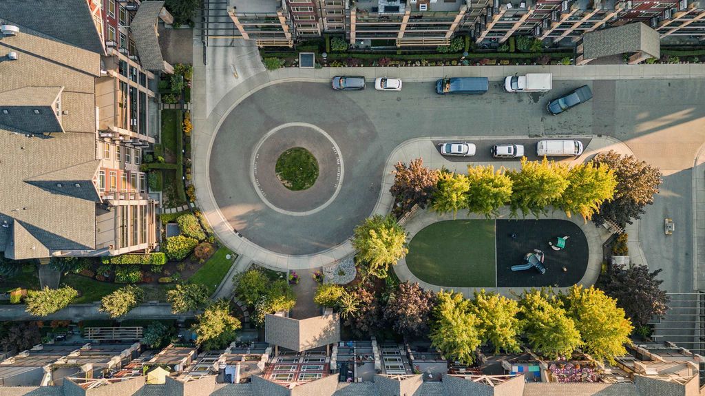 listing image 1106023420505774921