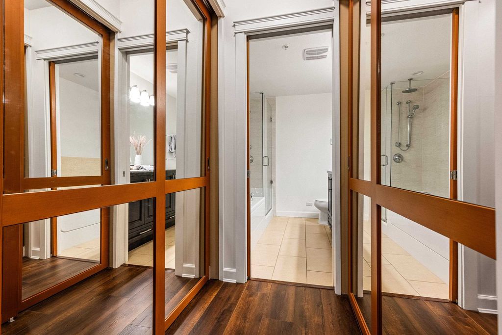 listing image 1102312074781209945