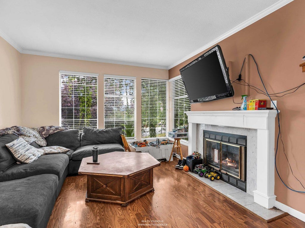 Photo of 11638 225 Street, Maple Ridge, BC V2X 6E4 (MLS # R3143114)