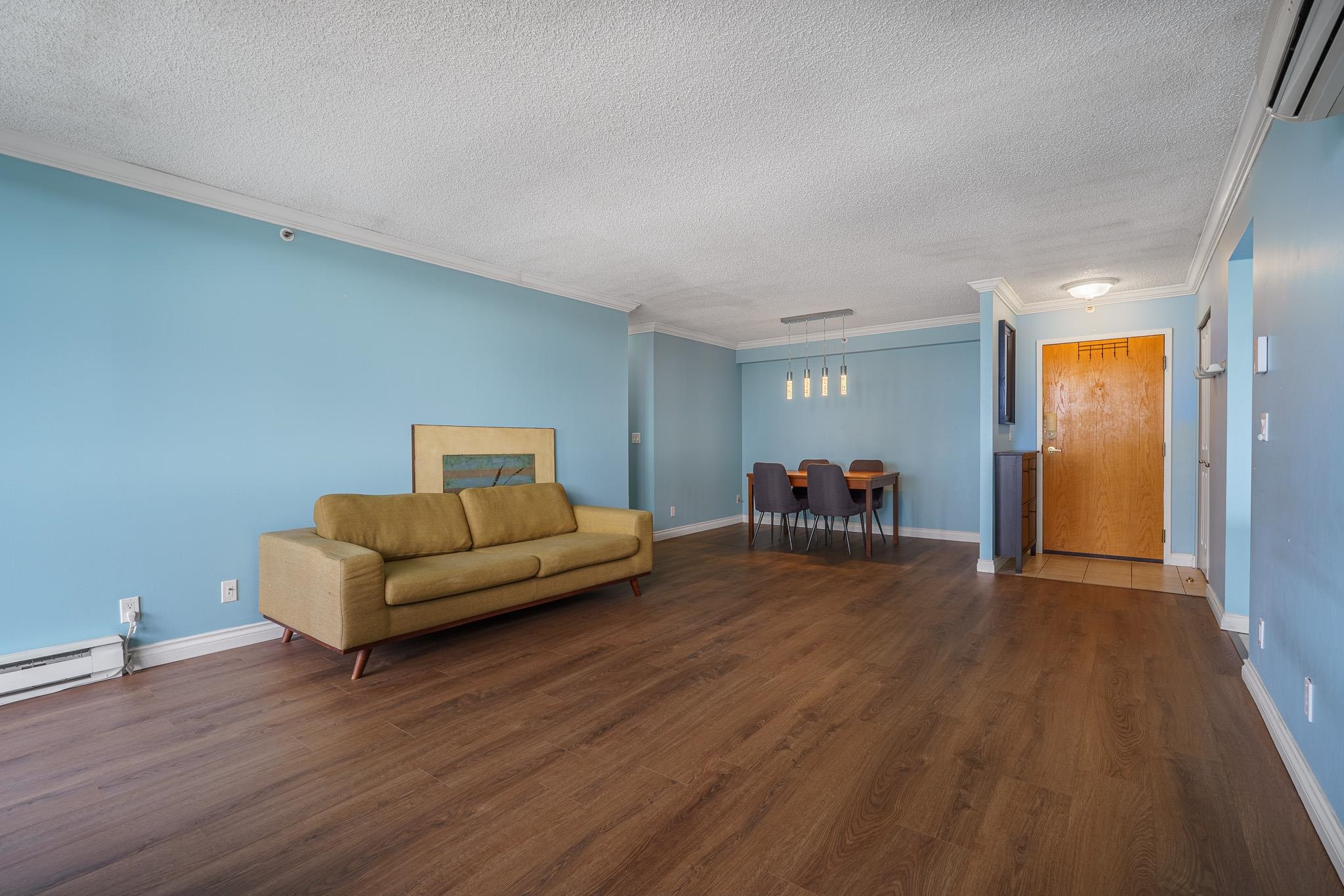 545 Austin Avenue 1203