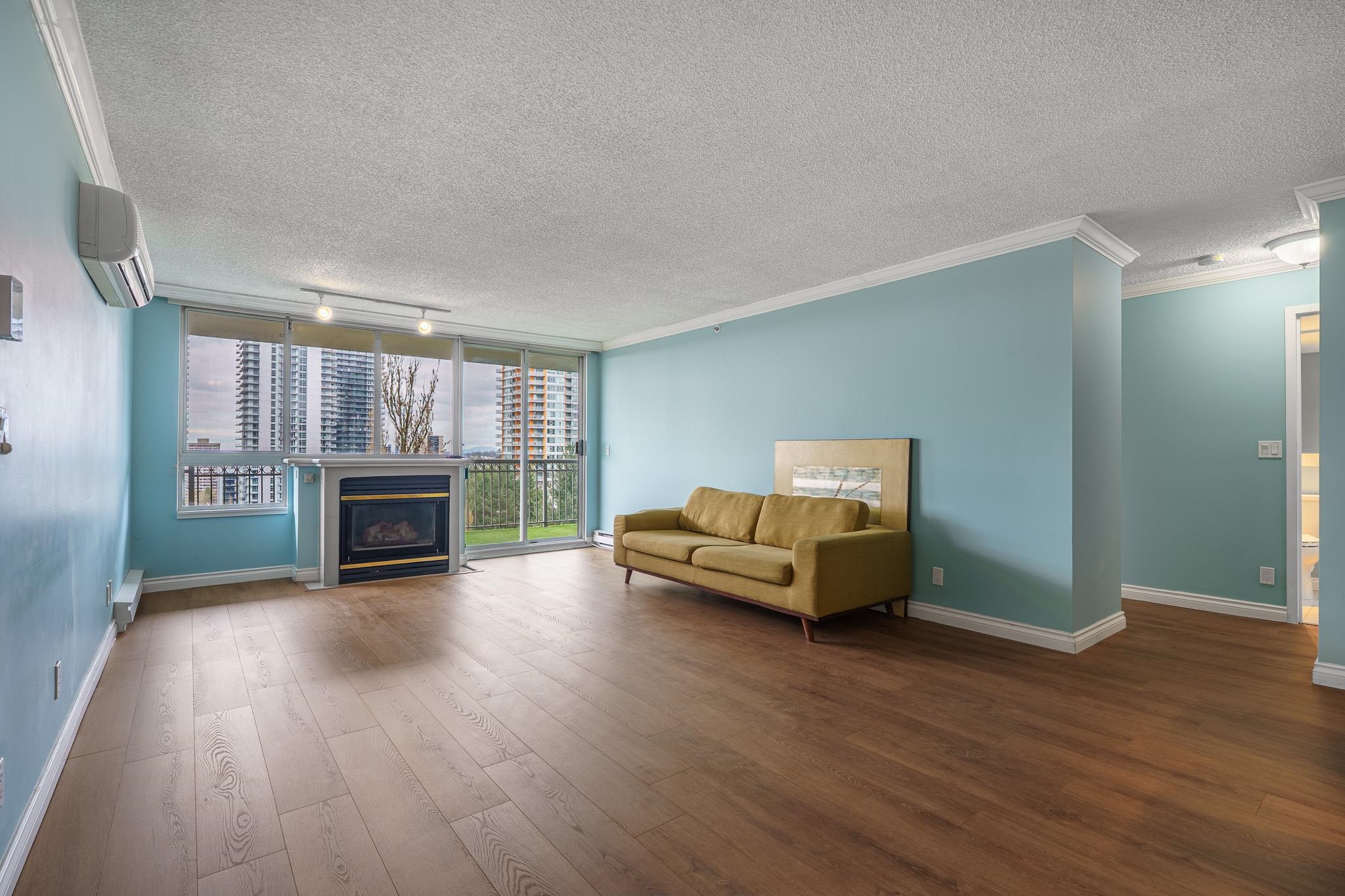 545 Austin Avenue 1203