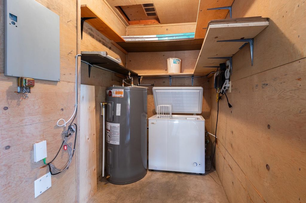 Photo of 3015 Trethewey Street #24, Abbotsford, BC V2T 3R4 (MLS # R3138420)