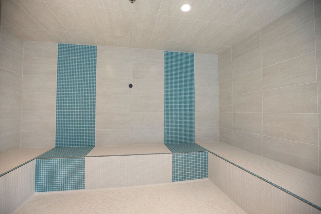 listing image 1109706646680061945