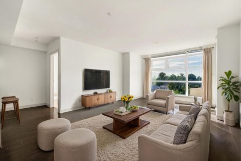 10020 Dunoon Drive 407 Richmond BC V7A 0A7