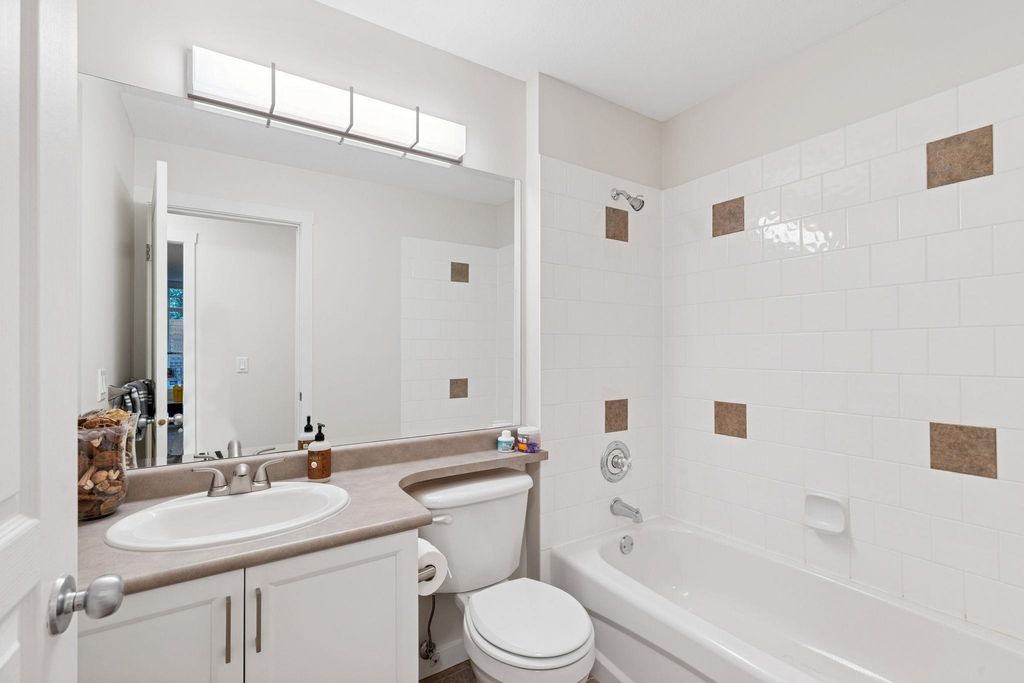 listing image 1101269040458950726