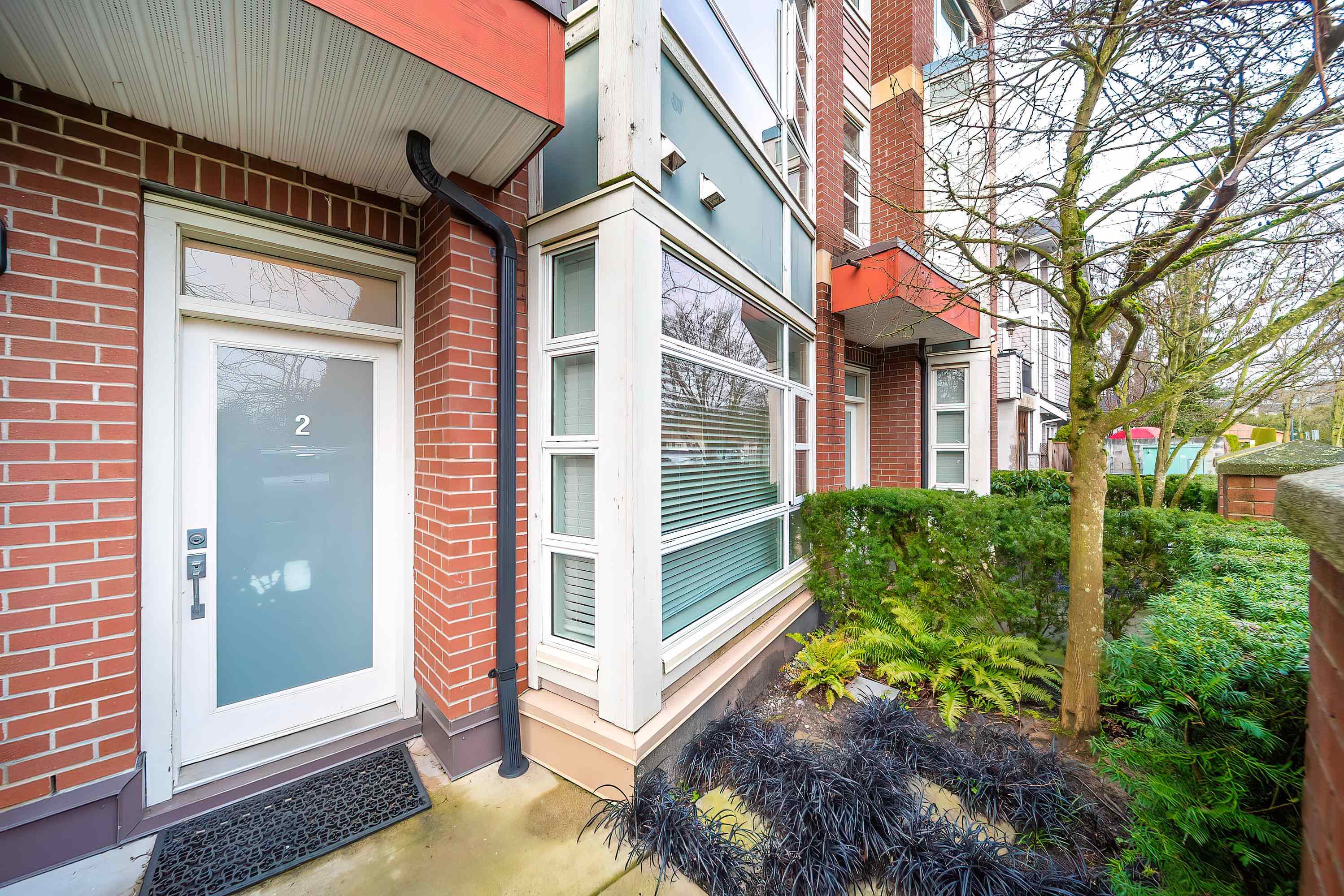 6611 Eckersley Road 2