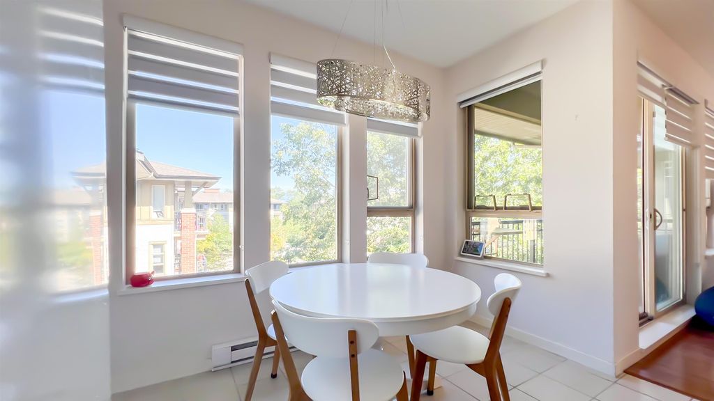 listing image 1108113017460994680