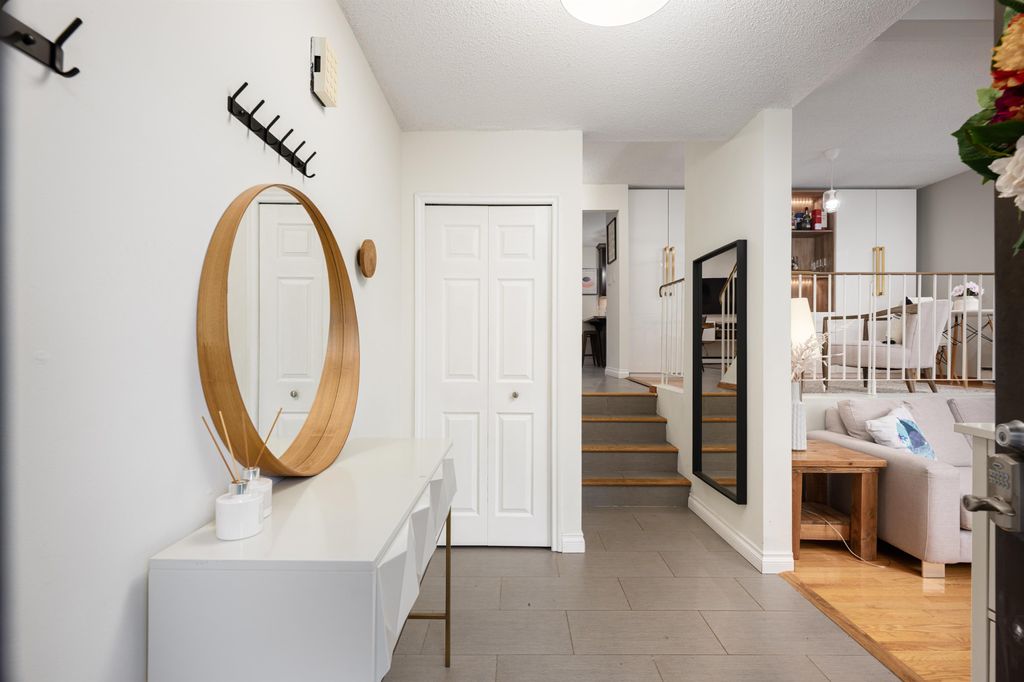 listing image 1100543680667077168