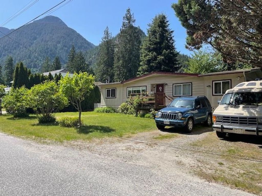listing image 1103735956333692212
