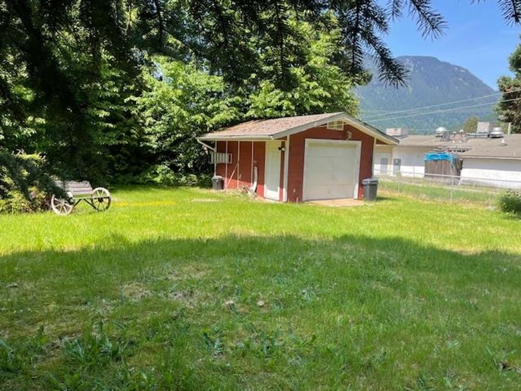 listing image 1105730993640802104