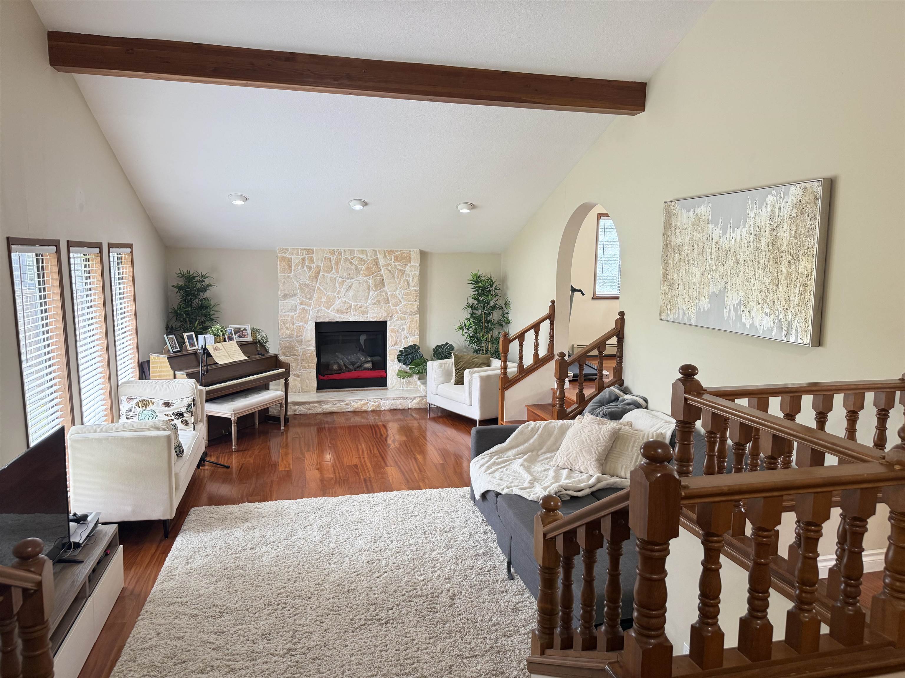 4078 Farrington Street