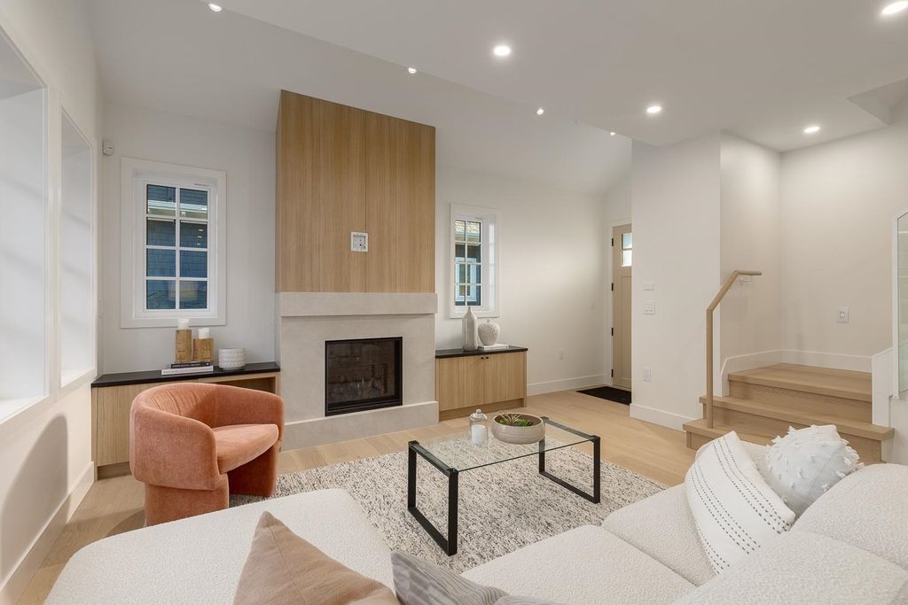 listing image 1106742095018323919