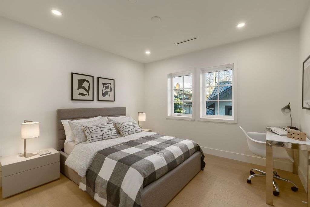 listing image 1101781252850463461