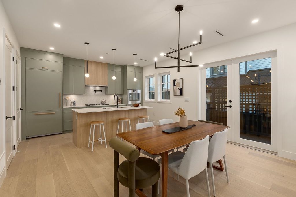 listing image 1104427465004742476