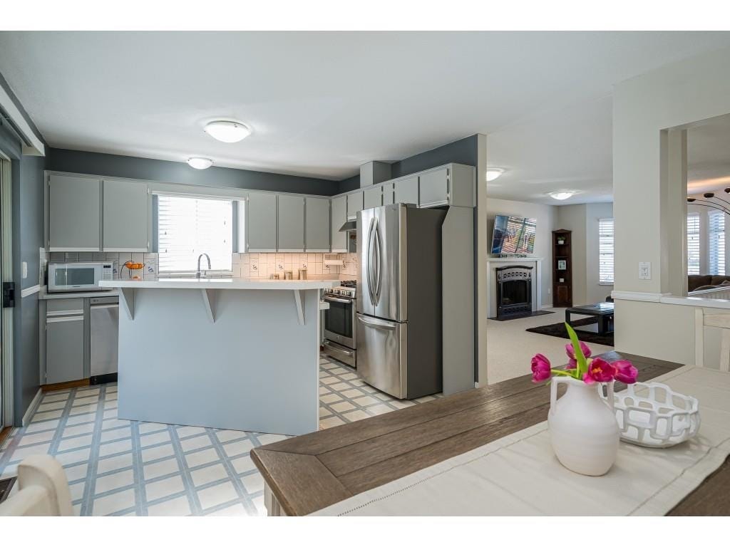Photo of 13526 64a Avenue, Surrey, BC V3W 9H7 (MLS # R3153205)