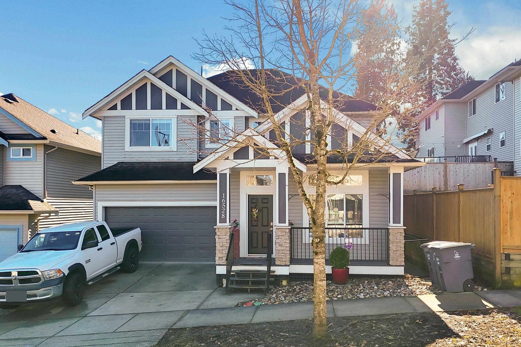 Photo of 16528 59a Avenue, Surrey, BC V3S 4N9 (MLS # R3161332)