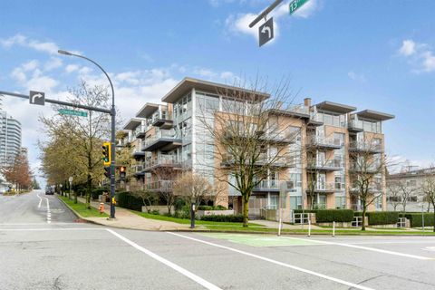 1288 Chesterfield Avenue 213 North Vancouver BC V7M 0B1