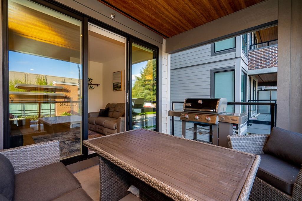 listing image 1101025373570634953