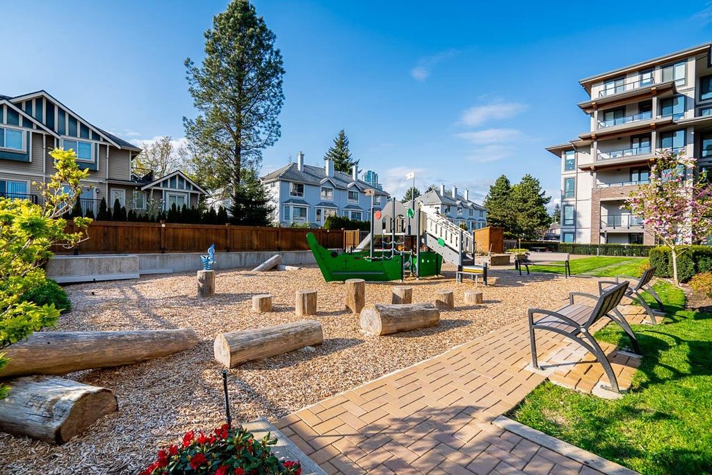 listing image 1104162574129676954
