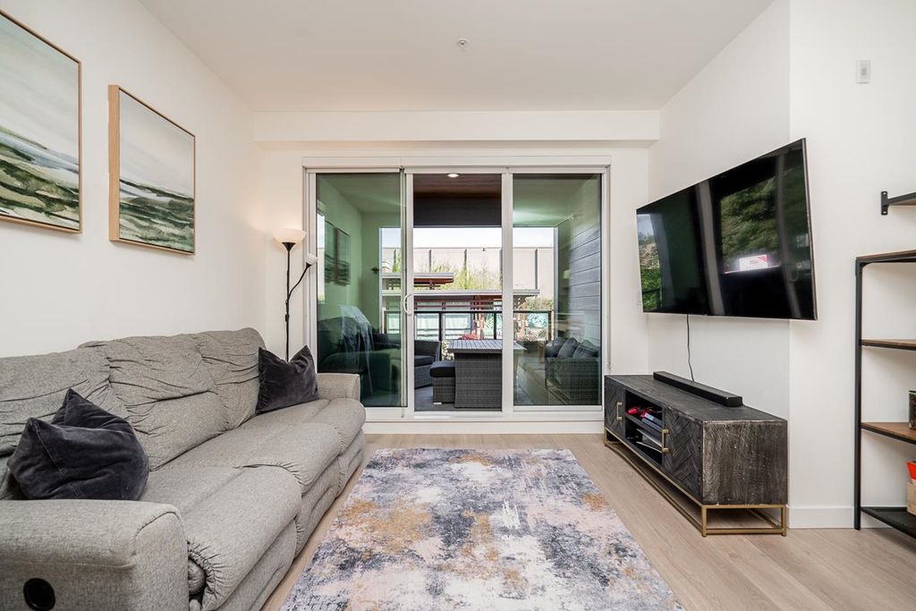 listing image 1108707738190665513
