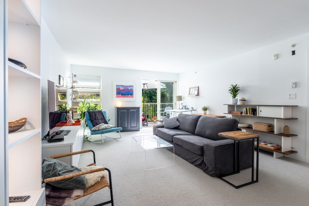 listing image 1102081988201497499