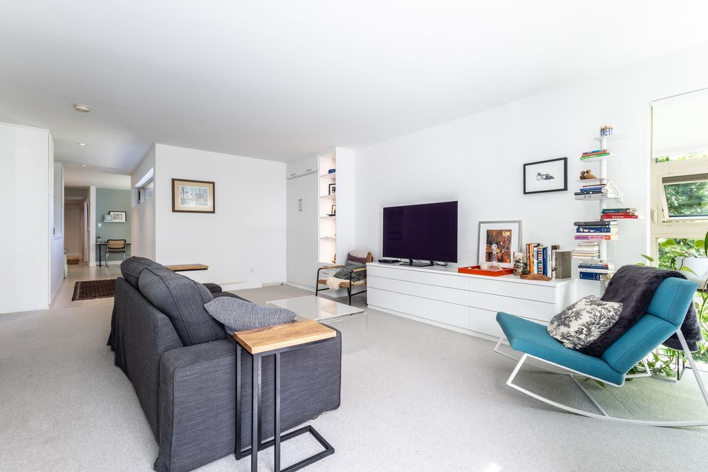 listing image 1109242615395105934