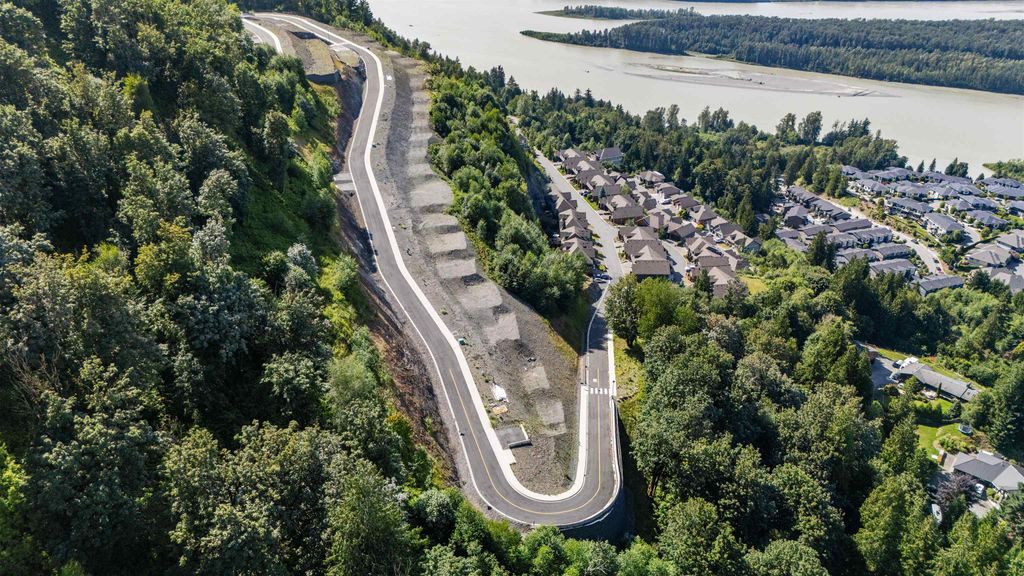 Photo of 43450 Alameda Drive #2, Chilliwack, BC V2R 4A5 (MLS # R3144976)