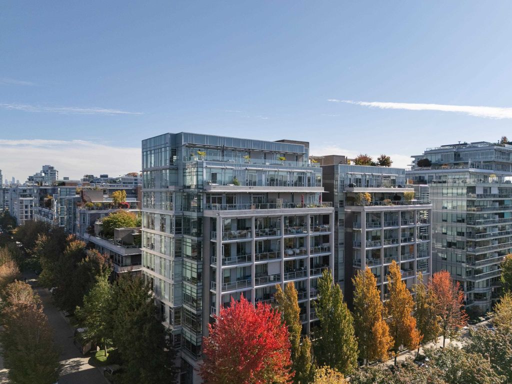 listing image 1108746102677993005