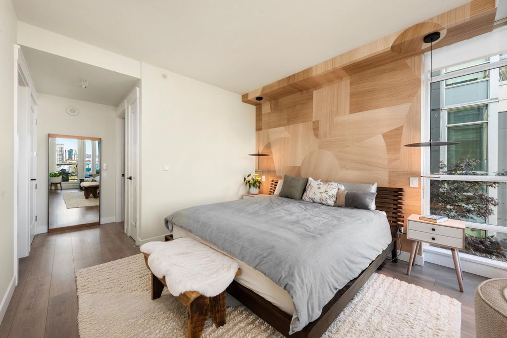 listing image 1103956961898505417