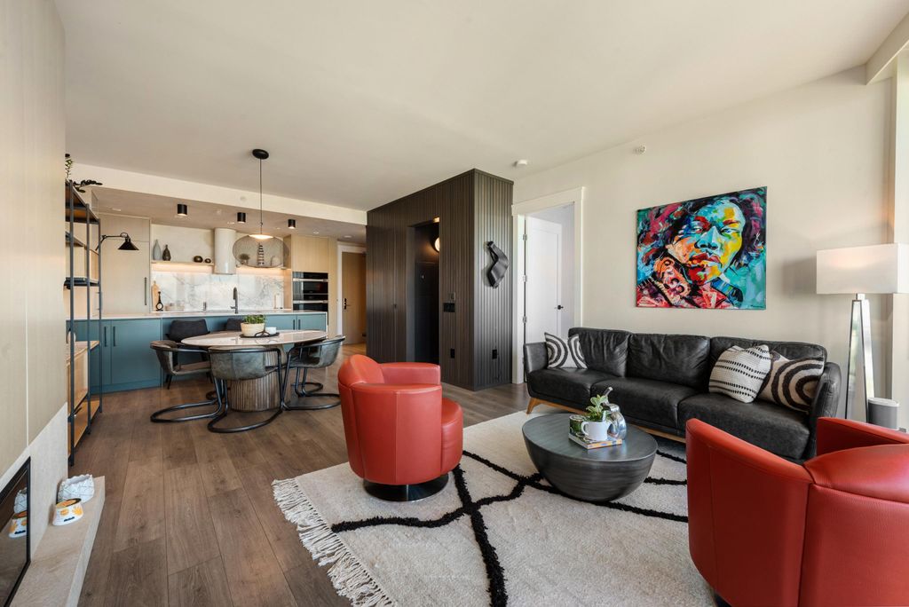 listing image 1103744317038833972