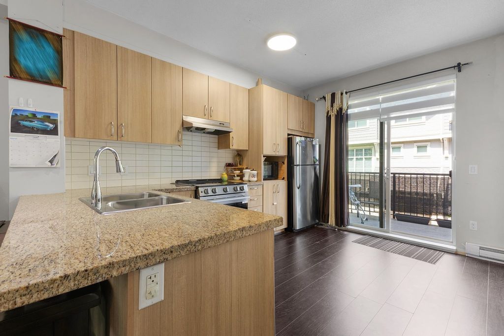 Photo of 31125 Westridge Place #29, Abbotsford, BC V2T 0B9 (MLS # R3132310)