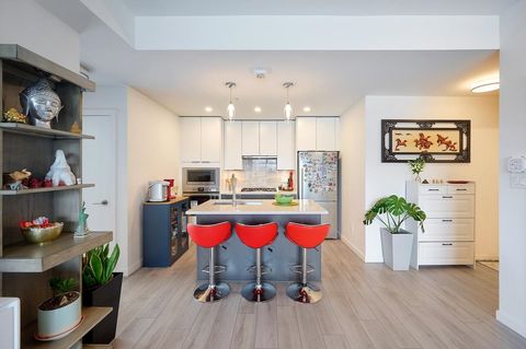 11641 227 Street 317 Maple Ridge BC V2X 9J6