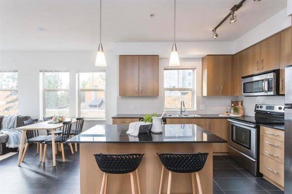 22290 North Ave, Maple Ridge, BC 4