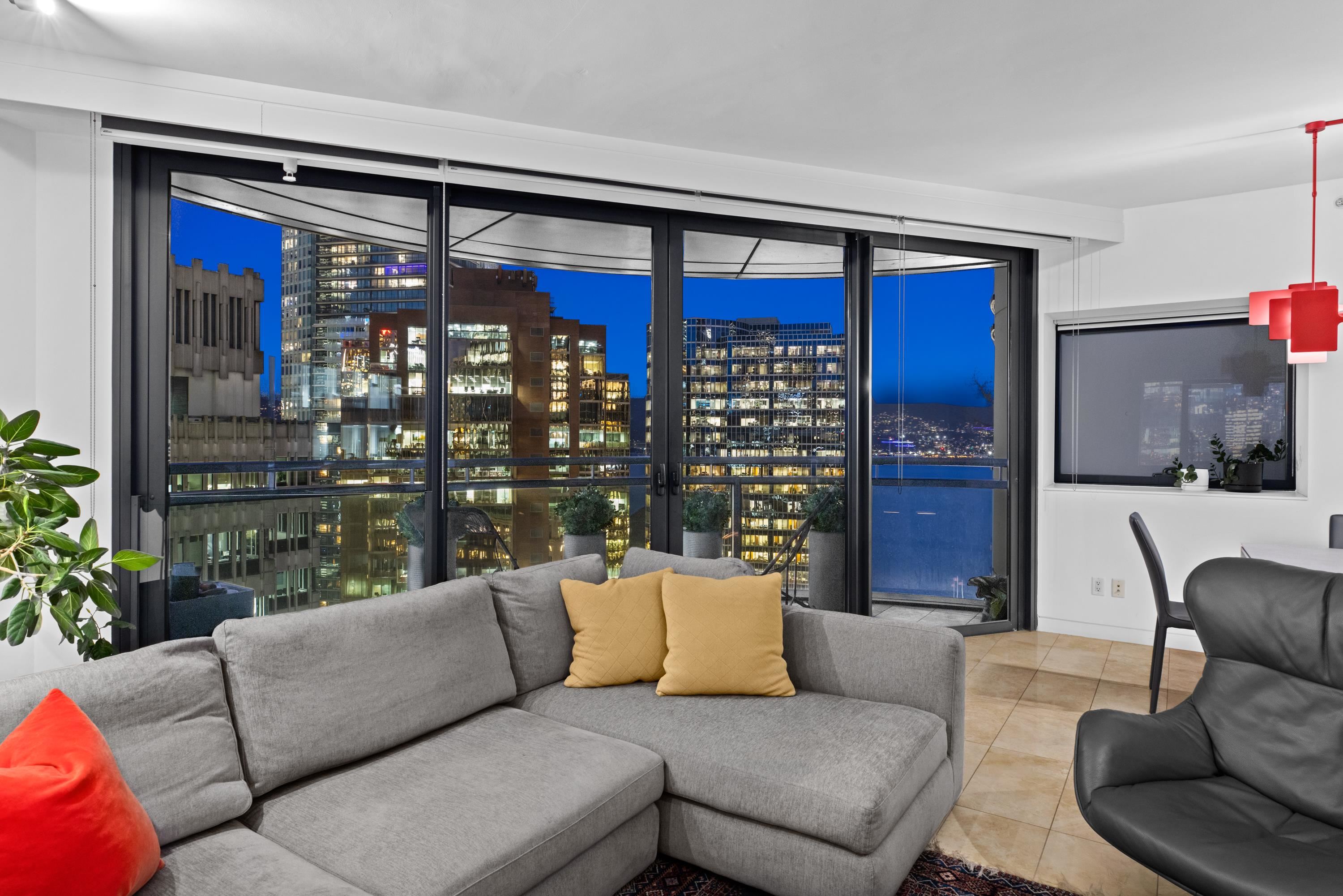 838 W Hastings Street 1807