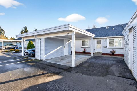 23580 Dewdney Trunk Road 39 Maple Ridge BC V2X 0S8