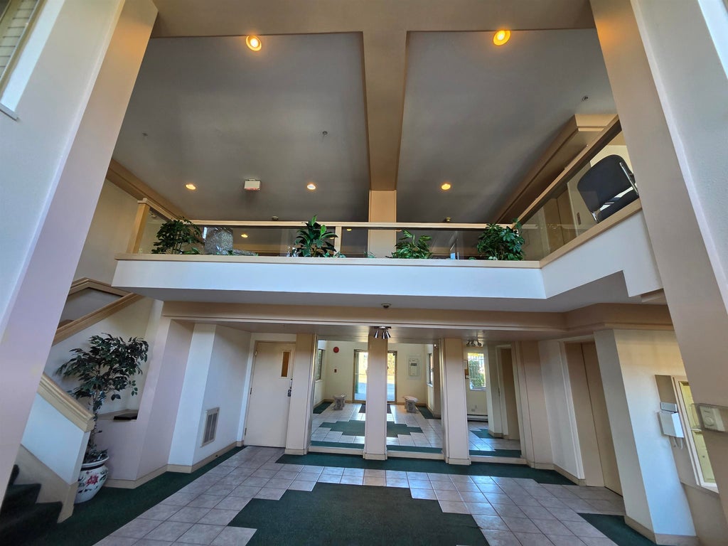 Photo of 20140 56 Avenue #301, Langley, BC V3A 3Y4 (MLS # R3173127)