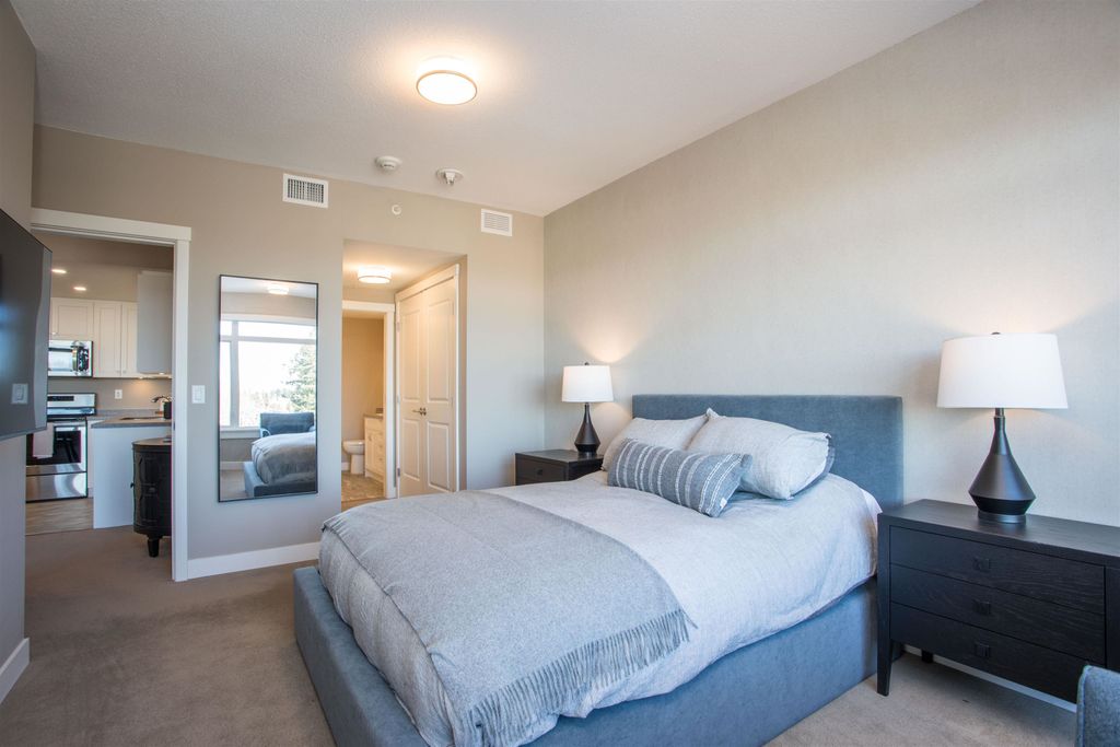 listing image 1105148110758085307